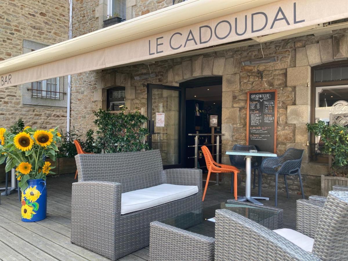Отель Le Cadoudal Оре Экстерьер фото